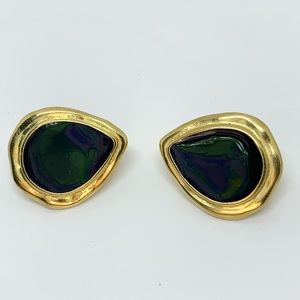 Trifari Gold w/ Black Enamel Clip On Earrings